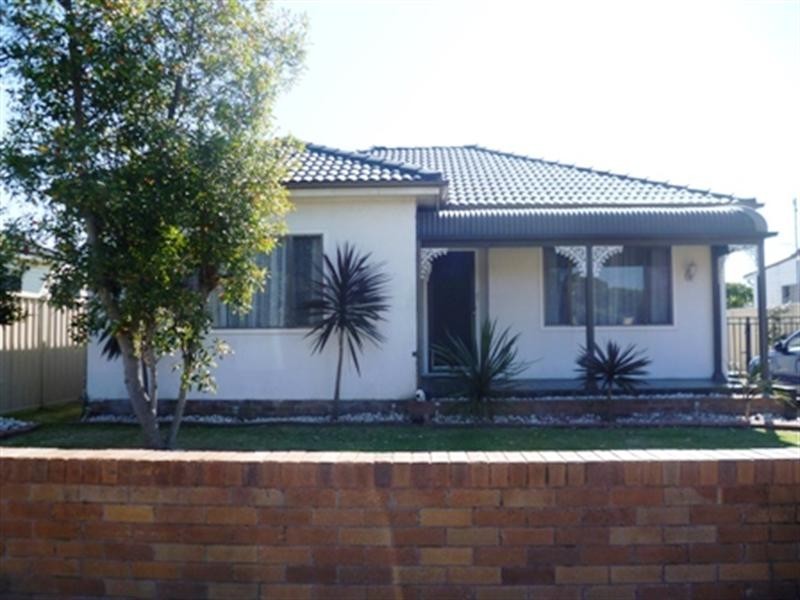 26 Augusta Street, East Corrimal NSW 2518