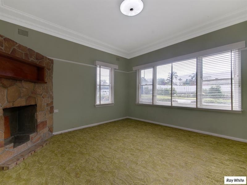 87 Thompson Street, Woonona NSW 2517