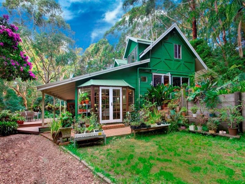 5 Sturt Place, Bulli NSW 2516