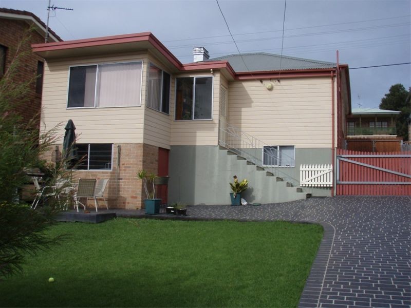 114 Campbell Street, Woonona NSW 2517