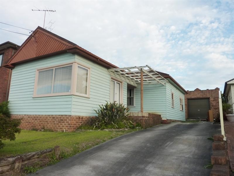 29 Kialoa Road, Woonona NSW 2517