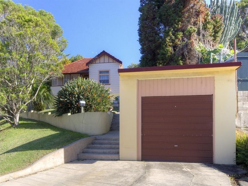 1 Dumbrell Road, Bulli NSW 2516