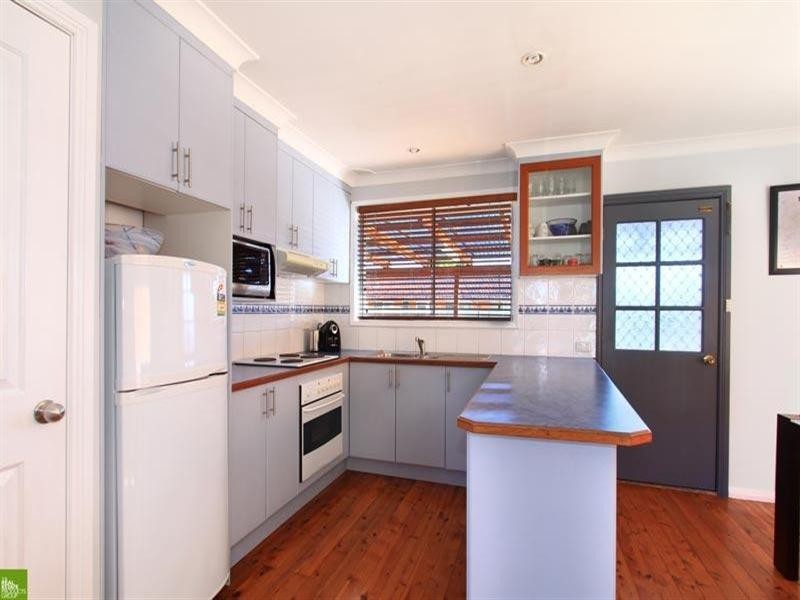 26 Jones Place, Corrimal NSW 2518