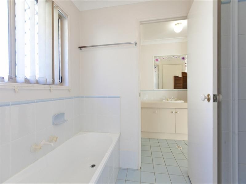 2113 Wynnum Road, Wynnum QLD 4178