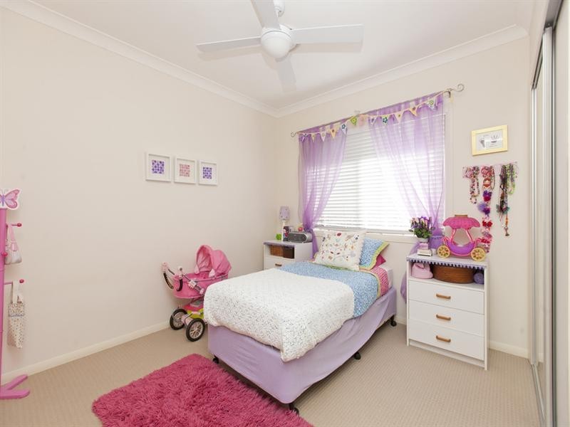 27 Mackenzie Street, Manly West QLD 4179