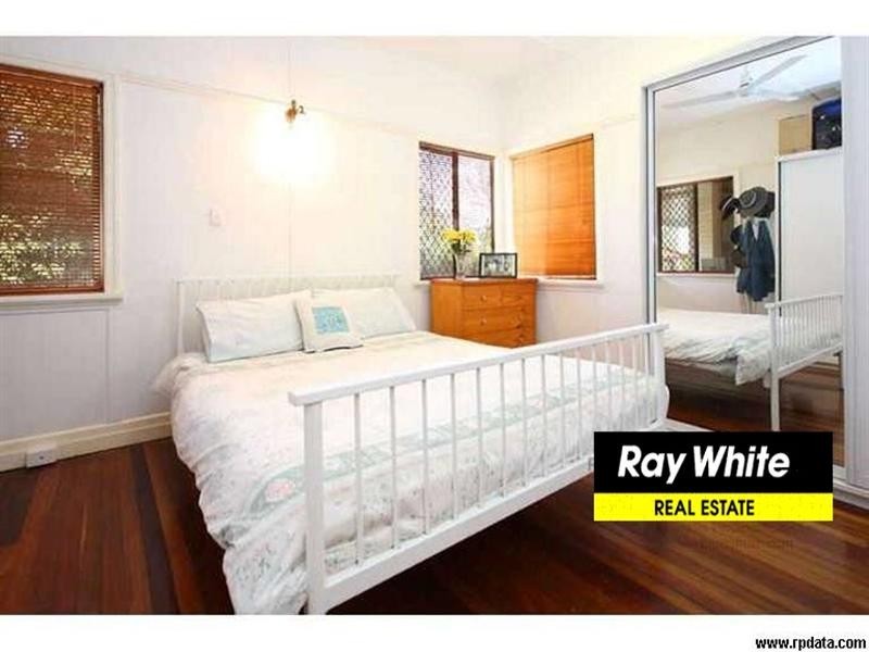 47 Allen Street, Wynnum QLD 4178