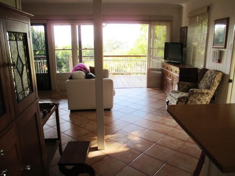 34 Wellington Street, Manly QLD 4179