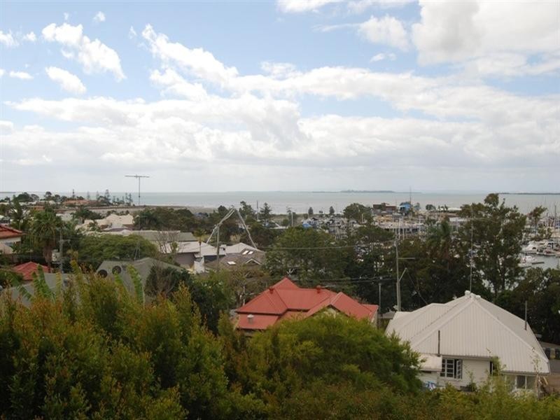 34 Wellington Street, Manly QLD 4179