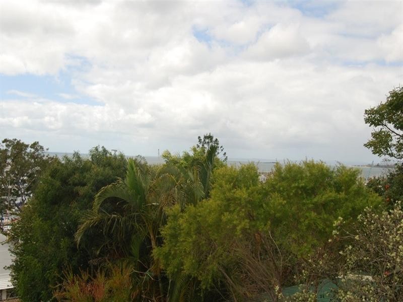 34 Wellington Street, Manly QLD 4179