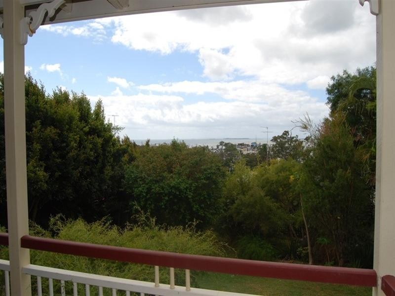 34 Wellington Street, Manly QLD 4179