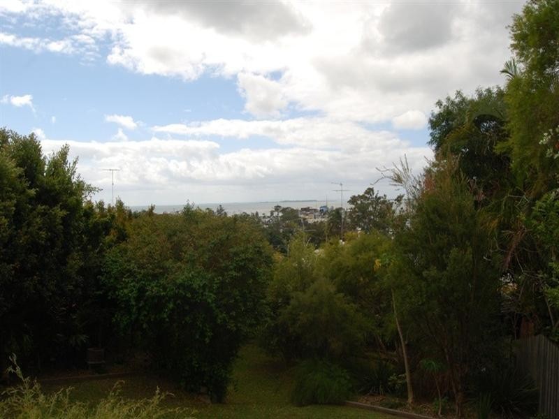 34 Wellington Street, Manly QLD 4179