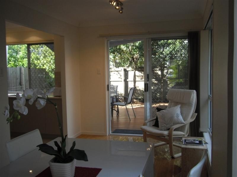 16/83 Dibar Street, Wynnum QLD 4178