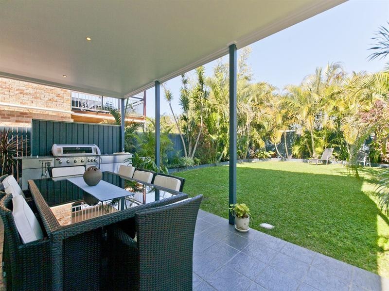 22A Cedar Street, Wynnum QLD 4178