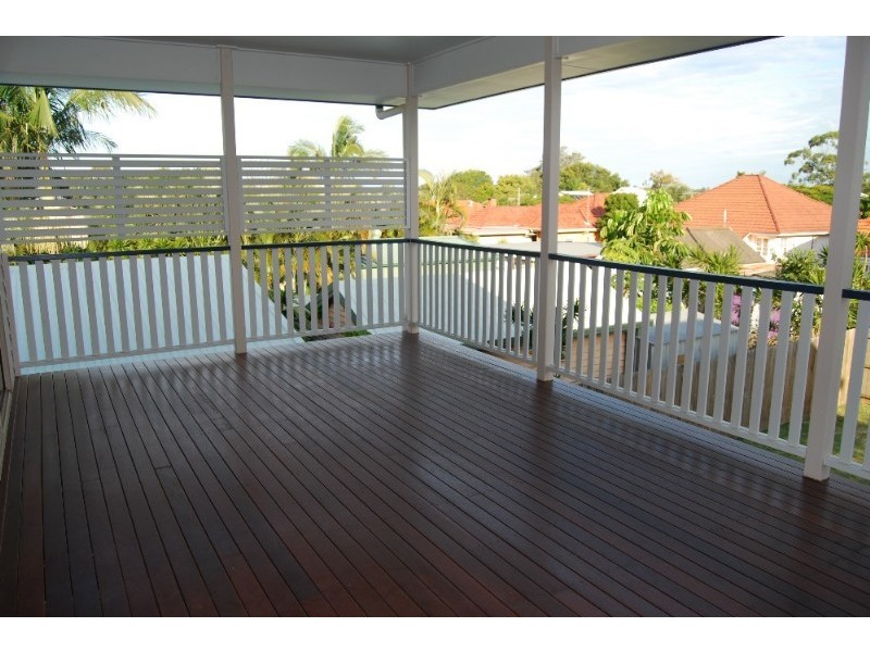 44 Waterview Avenue, Wynnum QLD 4178