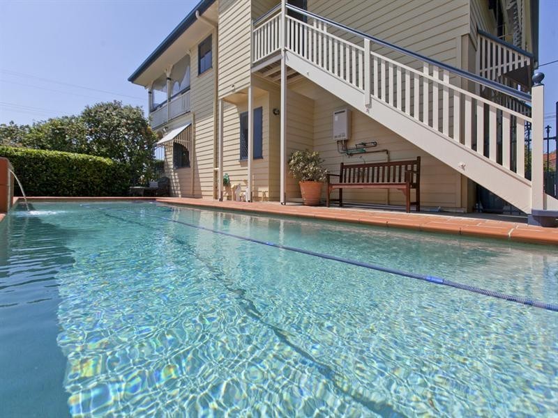 79 Walnut Street, Wynnum QLD 4178