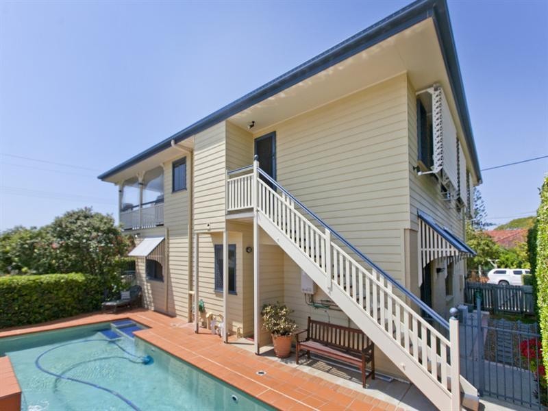 79 Walnut Street, Wynnum QLD 4178