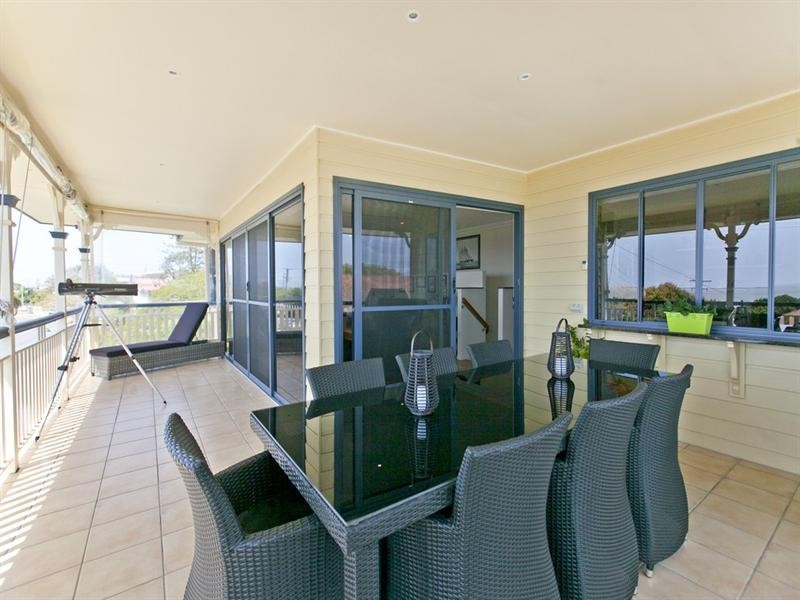 79 Walnut Street, Wynnum QLD 4178