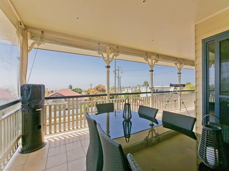 79 Walnut Street, Wynnum QLD 4178