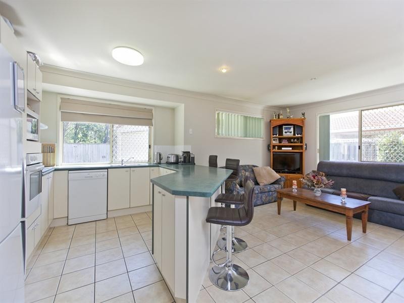 31 Solandra Street, Wynnum West QLD 4178