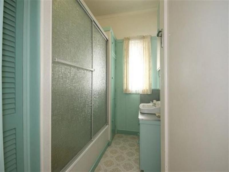 34 Mackenzie Street, Manly West QLD 4179