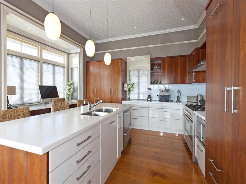 19 Arnold Street, Manly QLD 4179