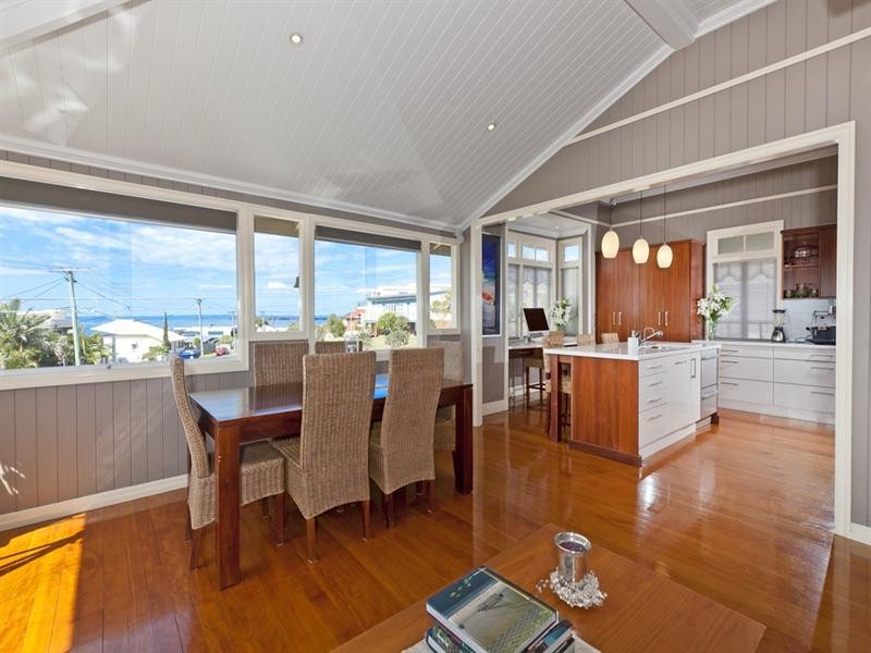 19 Arnold Street, Manly QLD 4179