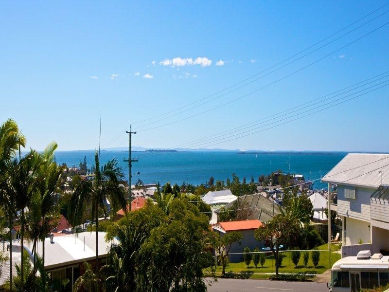 19 Arnold Street, Manly QLD 4179