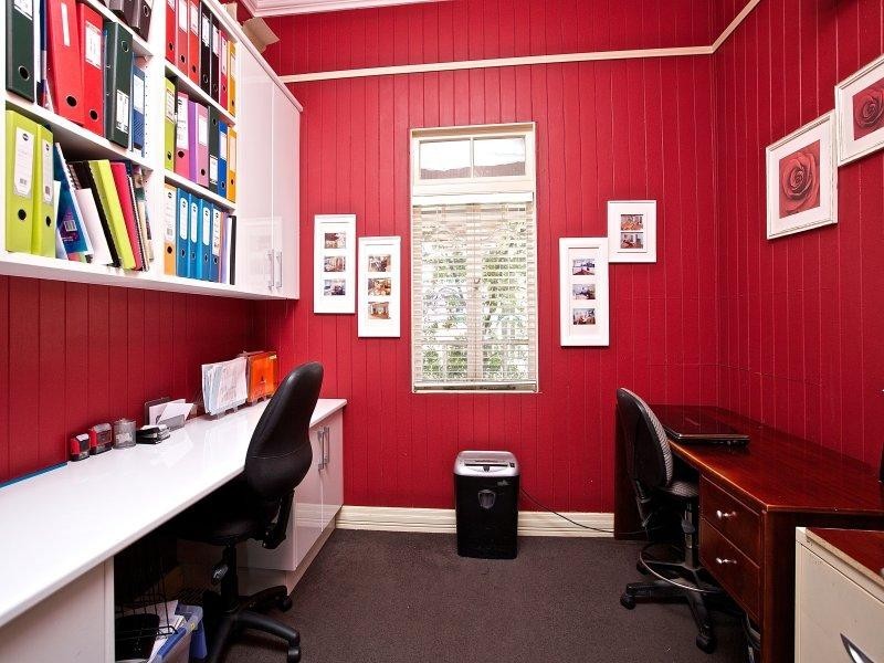 19 Arnold Street, Manly QLD 4179