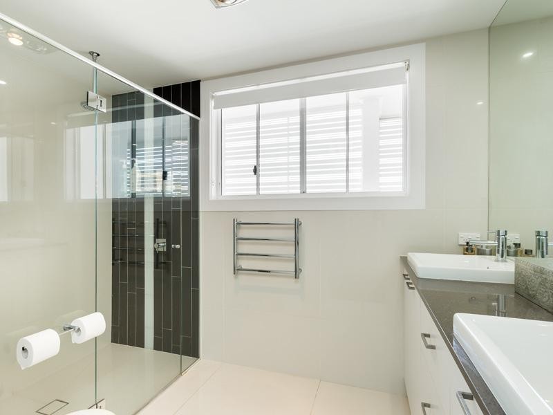 121 Mountjoy Terrace, Manly QLD 4179