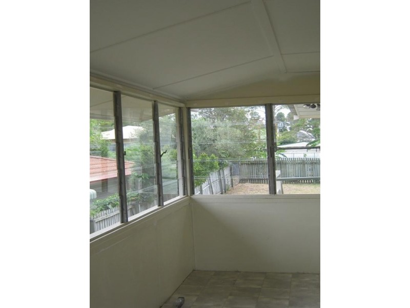 9 Carnation Street, Wynnum QLD 4178