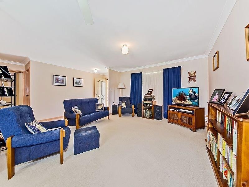 25 Pamela Street, Wynnum West QLD 4178