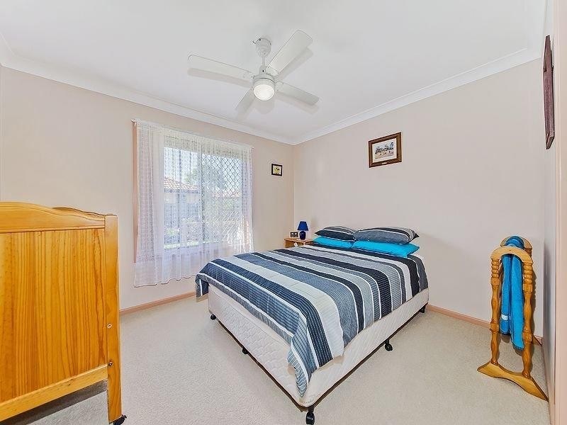 25 Pamela Street, Wynnum West QLD 4178