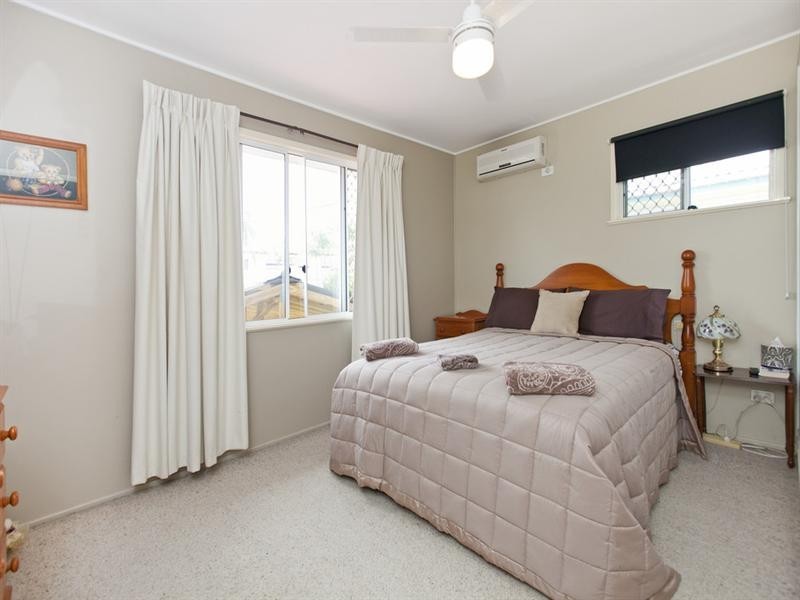 61 Tingalpa Street, Wynnum West QLD 4178