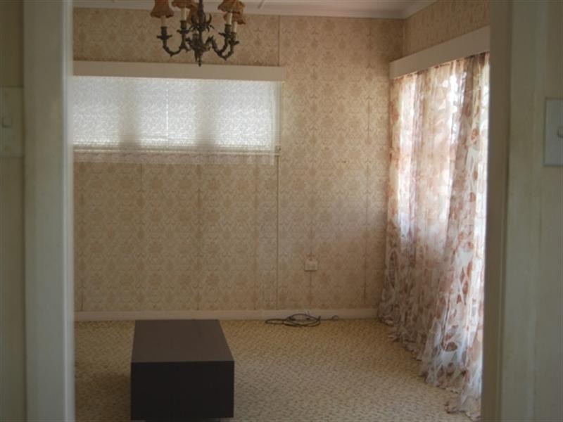 30 Banoon Drive, Wynnum QLD 4178