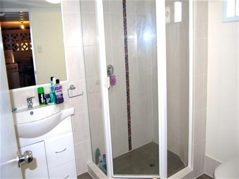 28 Cranleigh Street, Wynnum West QLD 4178