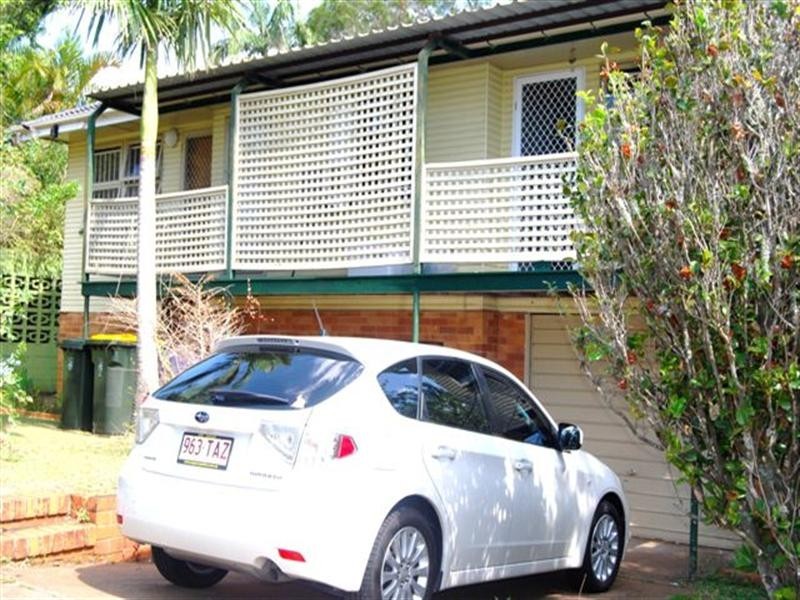 28 Cranleigh Street, Wynnum West QLD 4178