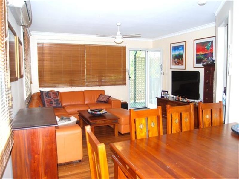 28 Cranleigh Street, Wynnum West QLD 4178