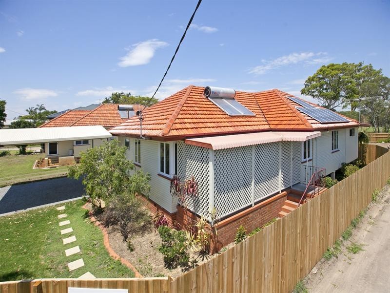 63 Randall Road, Wynnum West QLD 4178