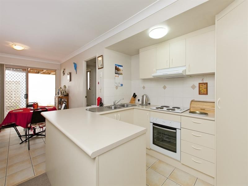 25/22 DASYURE Place, Wynnum West QLD 4178