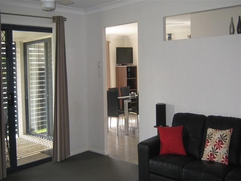 11 Tallis Street, Wakerley QLD 4154