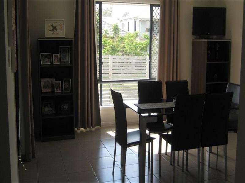 11 Tallis Street, Wakerley QLD 4154