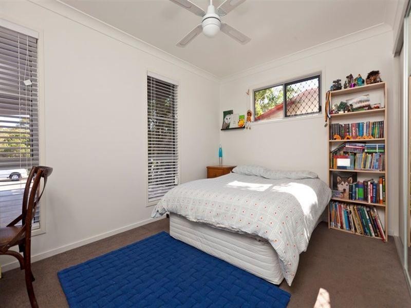 49 Haig Street, Wynnum QLD 4178