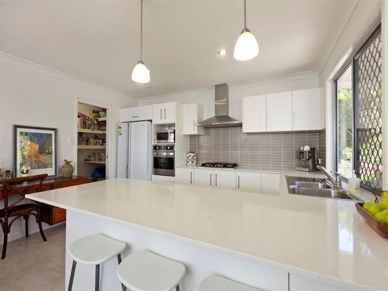 49 Haig Street, Wynnum QLD 4178