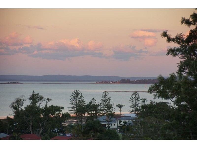 61 Adam Street, Wynnum QLD 4178