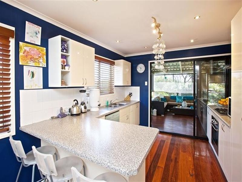 94 Boswell Terrace, Manly QLD 4179