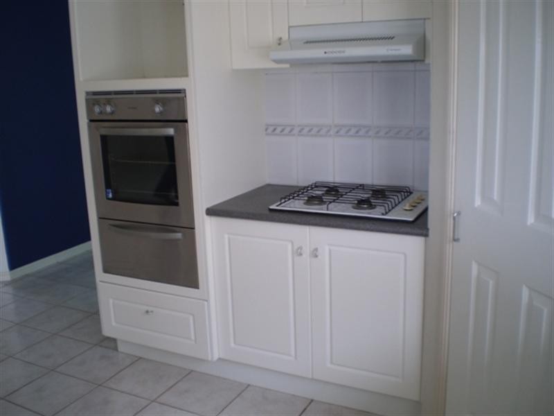 799 Esplanade, Lota QLD 4179