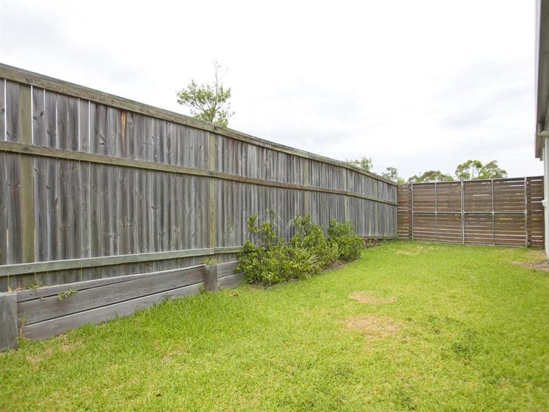1 Dundee Crescent, Wakerley QLD 4154