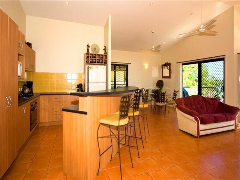 85 Hargreaves, Manly West QLD 4179
