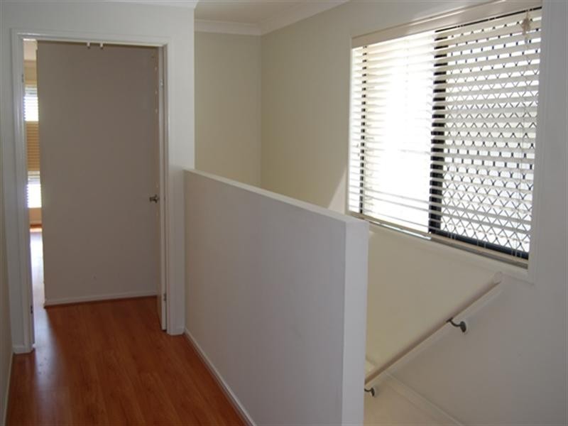 77 Whites Road, Manly West QLD 4179