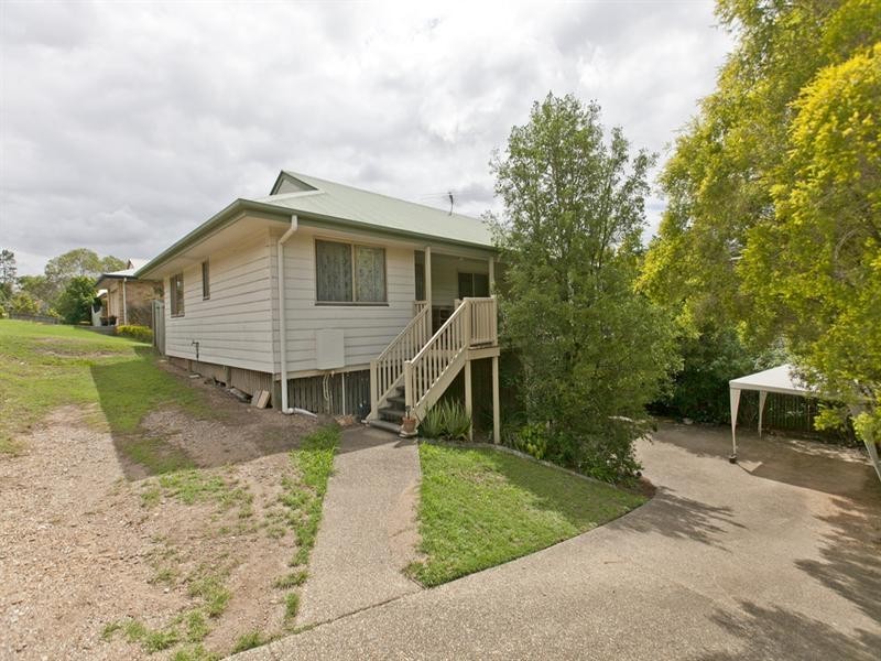 24 Madison Place, Carina QLD 4152